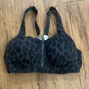 Victoria's Secret Black Sports Bra with Front Zipper and Adjustable Straps